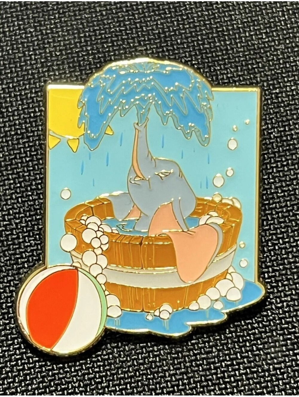 Disney Loungefly Classic Movie Scenery Baby Dumbo Bath Tub Mystery Pin